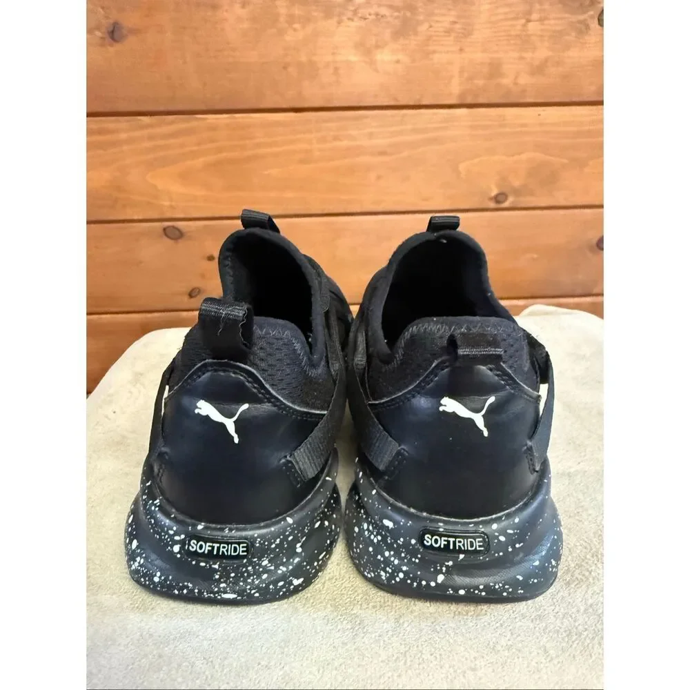 Puma Pacer Future Slip-On sneakers black with a white speckled sole Sz 7 Youth
